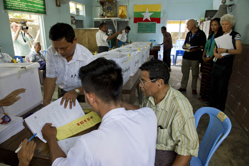 Myanmar trước thời khắc quan trọng